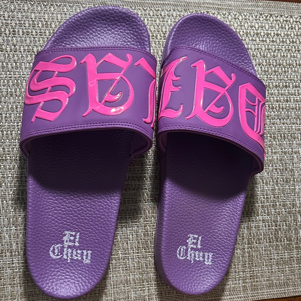 El Chuy Dallas Slides ** Limited Edition** sold out size 44/m11/w 12 never worn